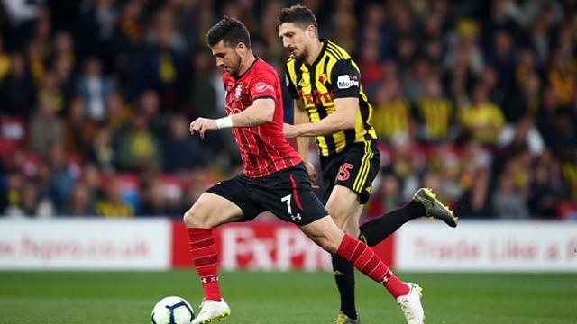 曼城轮换新援助阵瓜迪奥拉战术，4200万镑引援表现引热议战哈镇